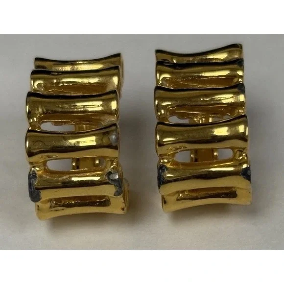 VINTAGE ANNE KLEIN GOLD TONE Pierced Ear Rings W Chain Link Vibe, Marked - Picture 2 of 8